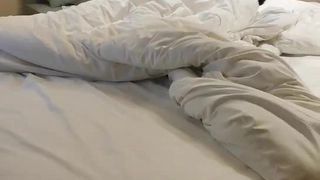 熟女继母和少女继女三人行