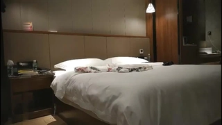 第一视角带入，这个女友给你你要吗？露脸有对白