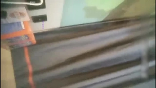 肥胖夫妇在高清视频中进行肛交和中出